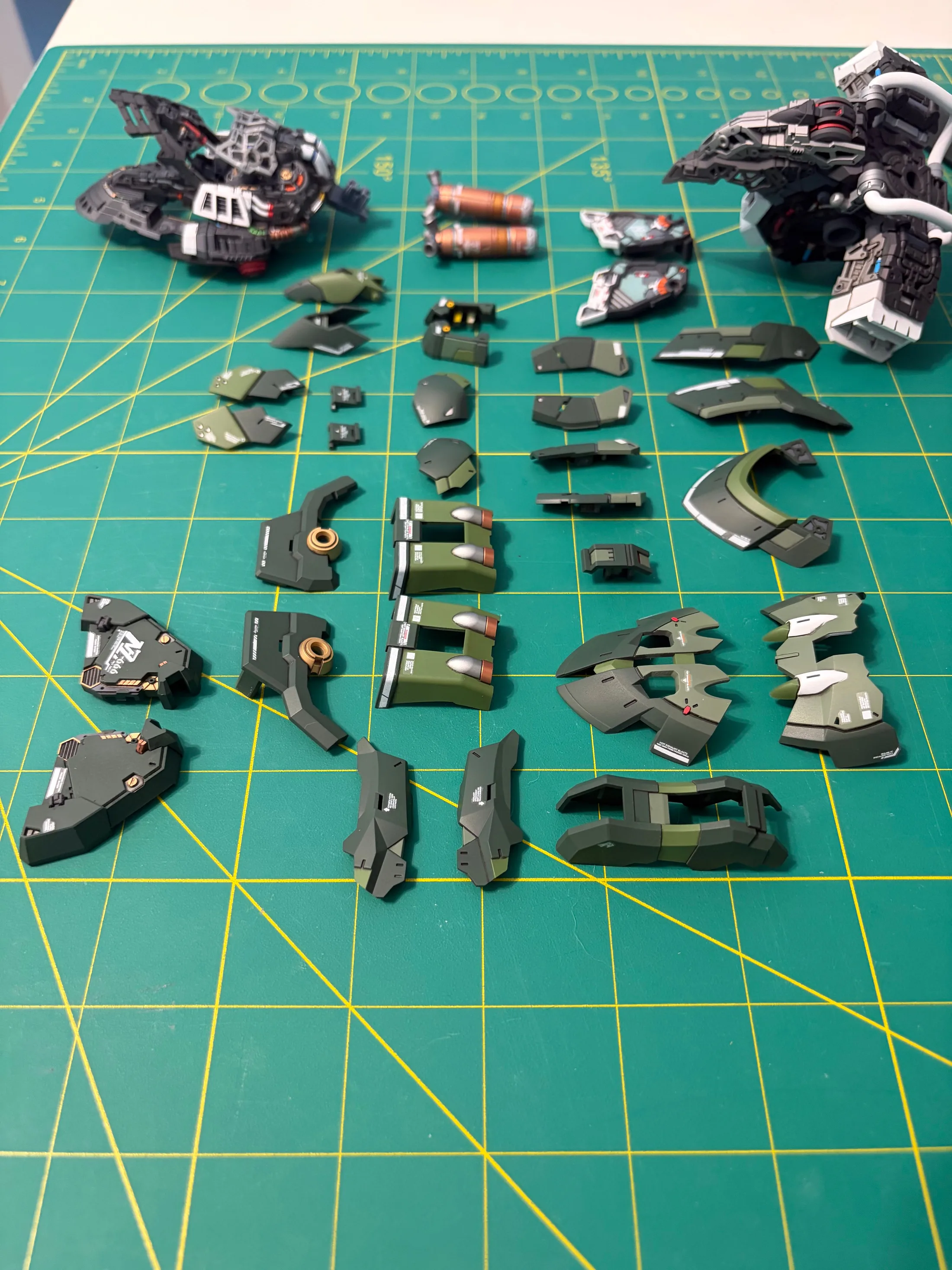 Axis Model Works Osiris Aerial Dominator — Waist, plate 14