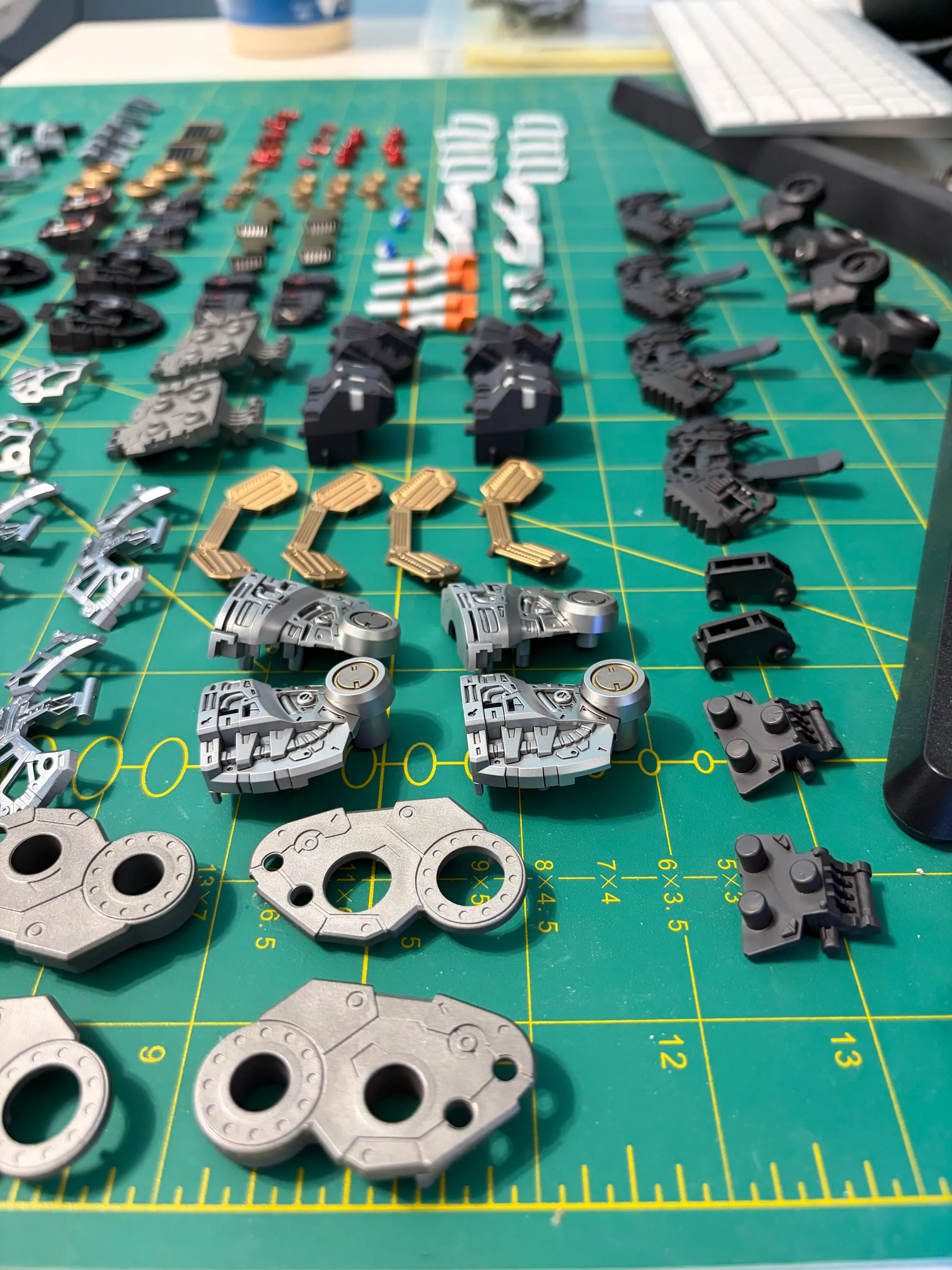 Axis Model Kshatriya — Legs, plate 15