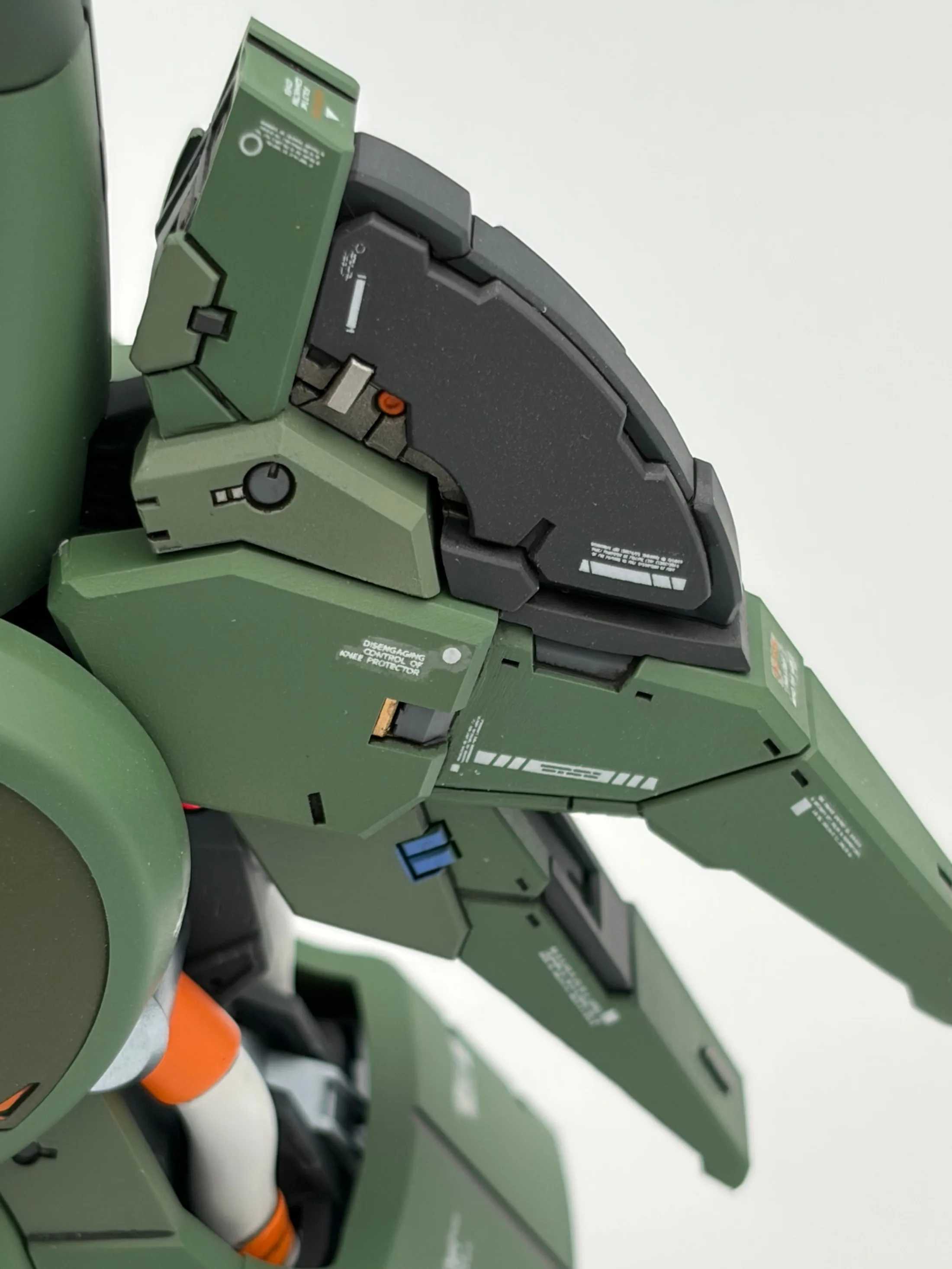 Axis Model Kshatriya — Legs, plate 30