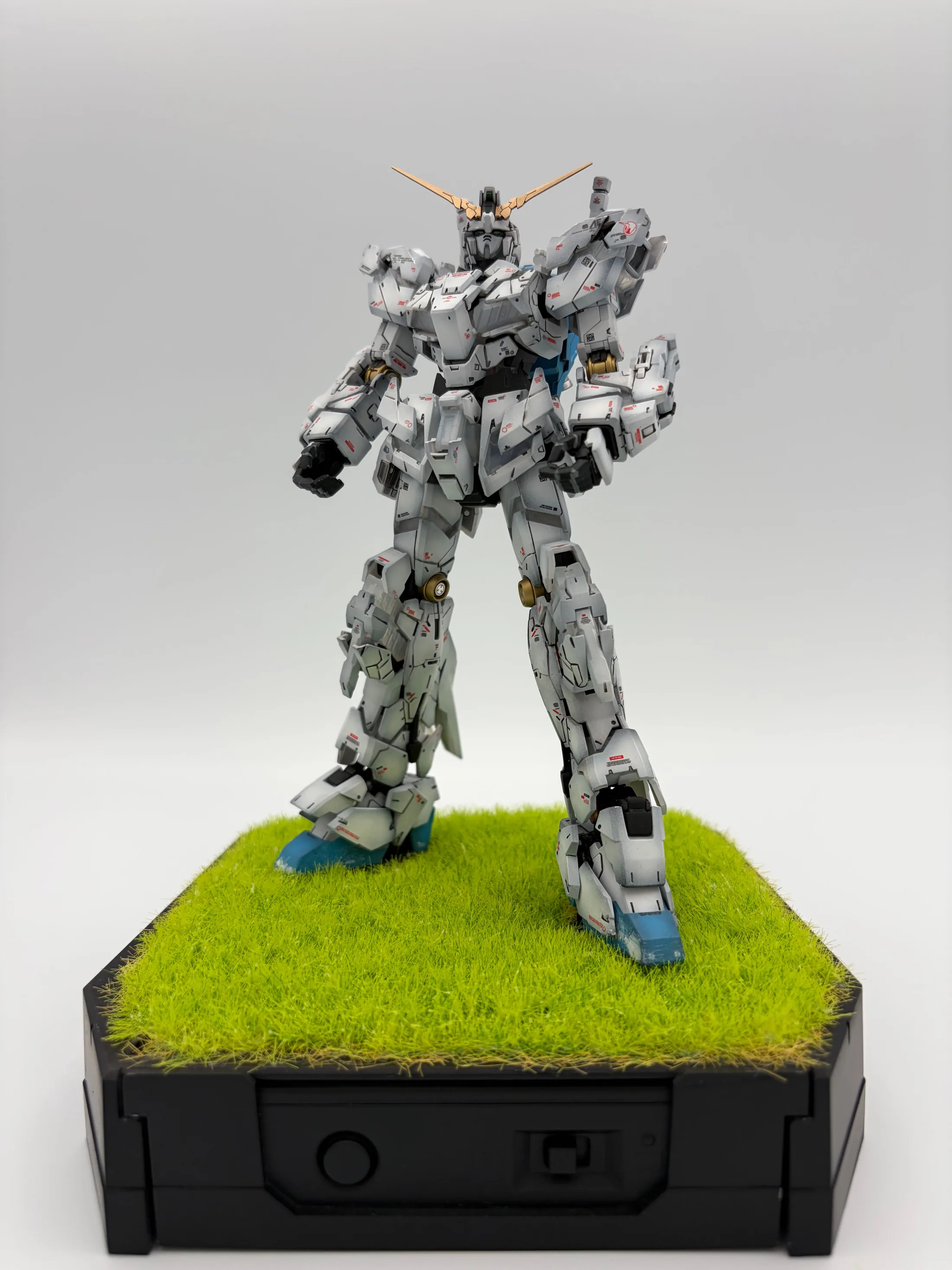 Unicorn Gundam (Destroy Mode (Lighting Model ver. TWC)), plate 1